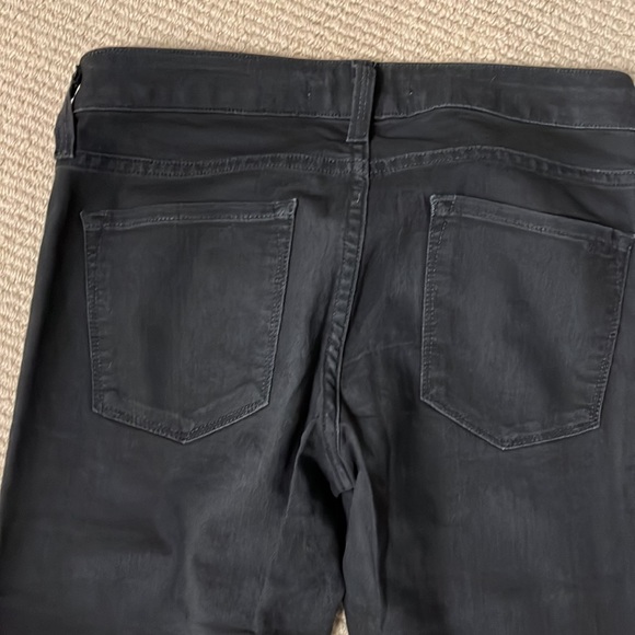 Vince size 28 low rise skinny jeans. - Picture 5 of 5
